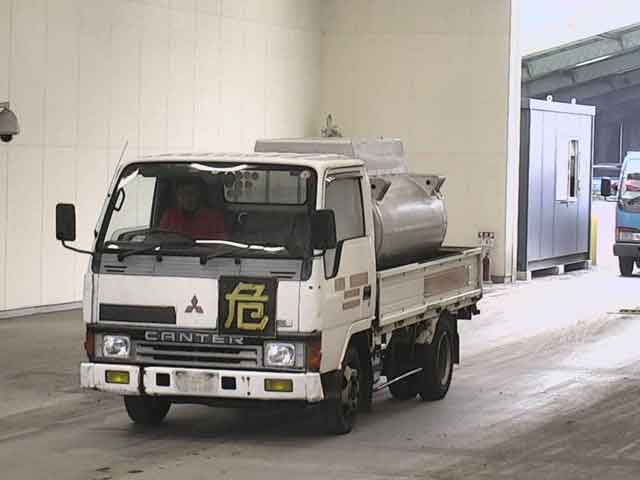MITSUBISHI CANTER