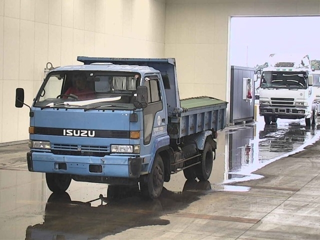 ISUZU JUSTON Dump