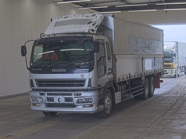 ISUZU GIGA