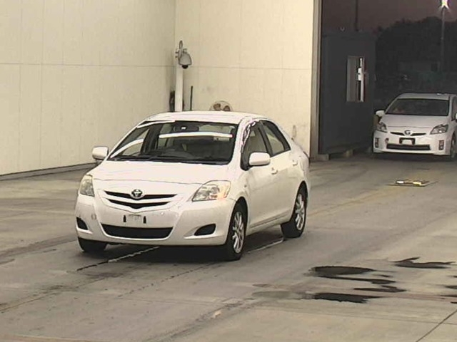 TOYOTA BELTA