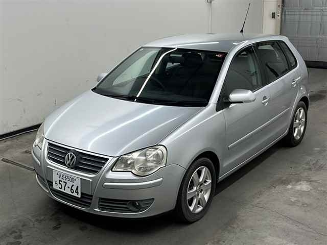 VOLKSWAGEN POLO 1.6 Sports Line