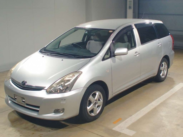 TOYOTA WISH