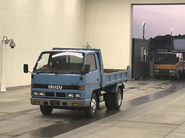 ISUZU ELF Dump