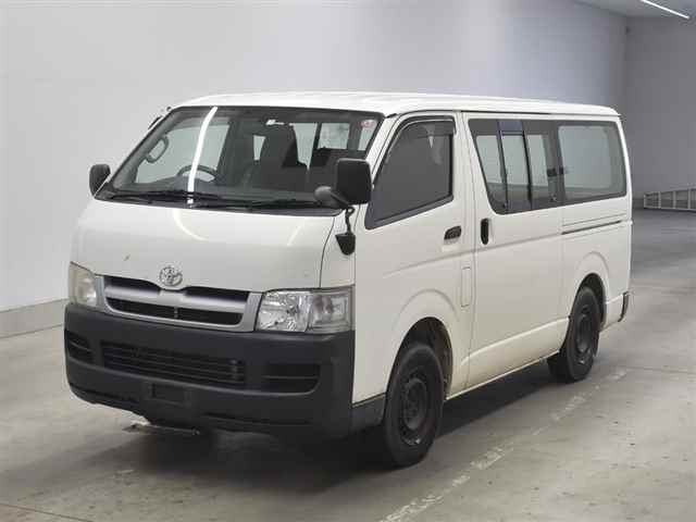 TOYOTA HIACE VAN Long DX