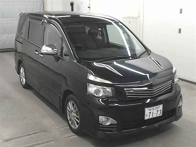 TOYOTA VOXY ZS Kirameki