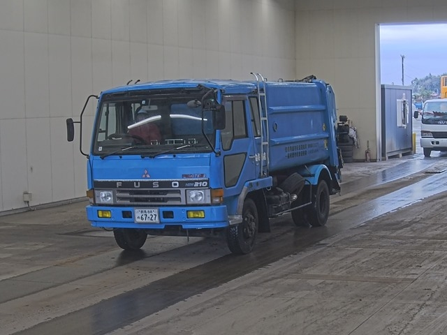 MITSUBISHI FUSO FIGHTER