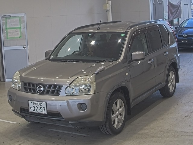 NISSAN X TRAIL 20X