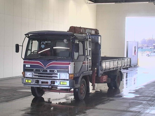 MITSUBISHI FUSO FIGHTER Gila . Crane