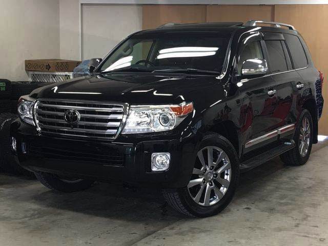 TOYOTA  LAND CRUISER
