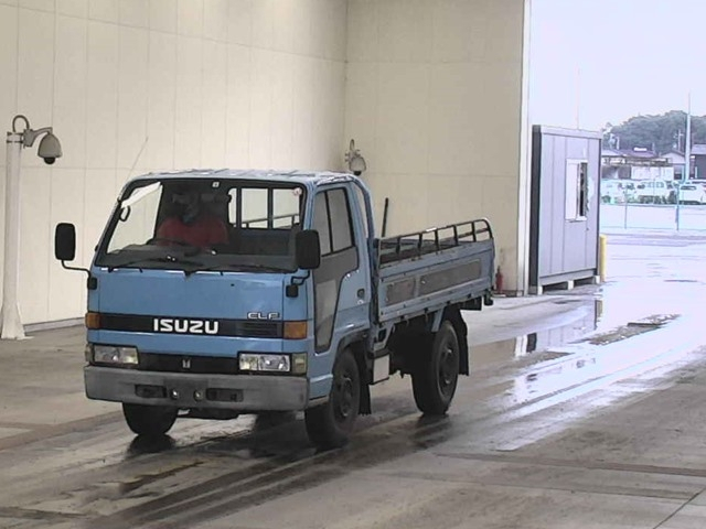 ISUZU ELF