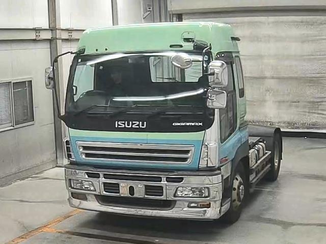 ISUZU TRUCK Tractor