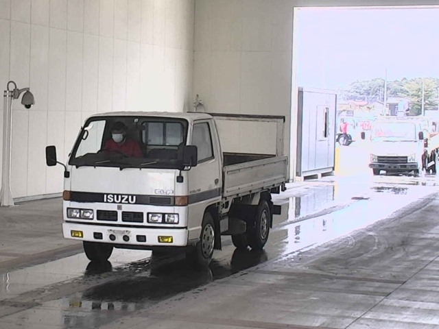 ISUZU ELF