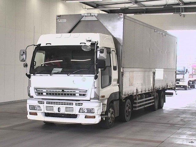 ISUZU GIGA