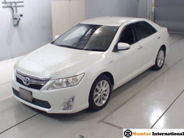 TOYOTA CAMRY