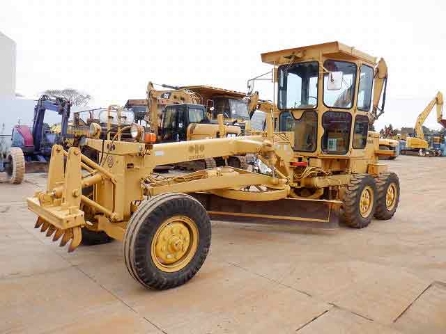 KOMATSU MOTOR GRADER
