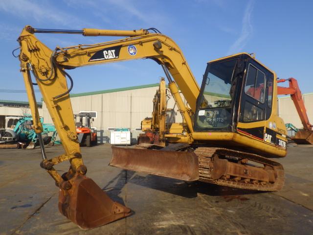 CATERPILLAR EXCAVATOR