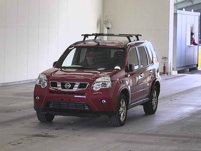 NISSAN X TRAIL