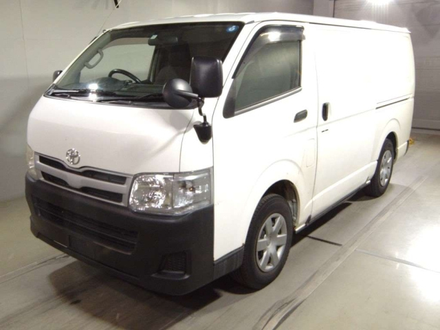 TOYOTA HIACE VAN Chilling Refrigerator 4WD