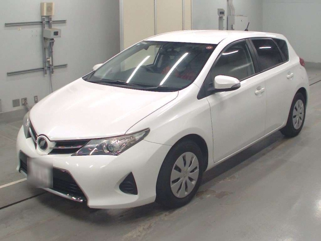 TOYOTA AURIS 150X