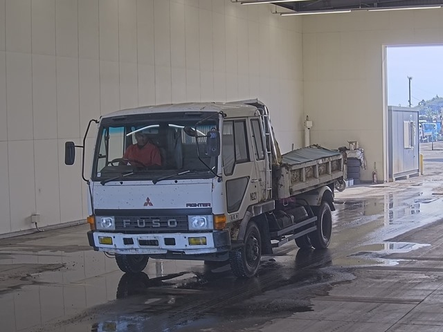 MITSUBISHI FUSO FIGHTER