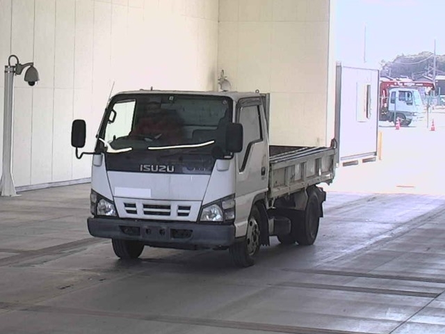 ISUZU ELF Dump