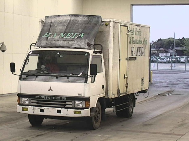 MITSUBISHI CANTER VAN