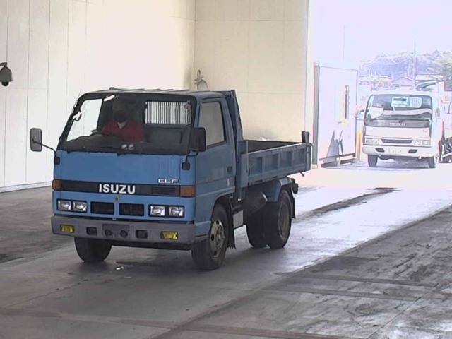 ISUZU ELF Dump