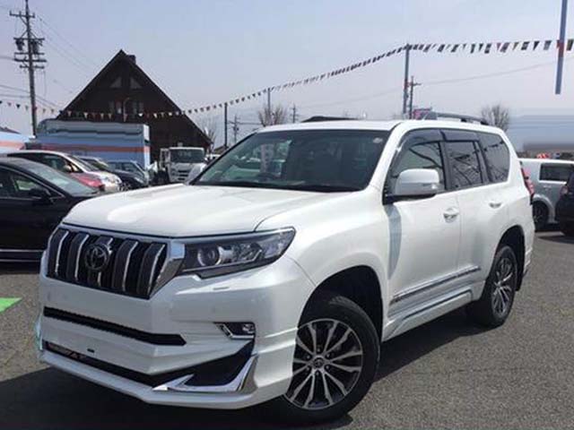 TOYOTA LAND CRUISER PRADO