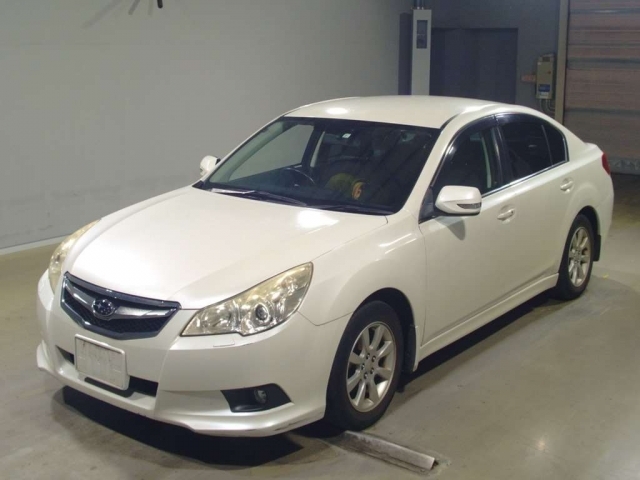 SUBARU LEGCAY B4  2.5i L Package 4WD`