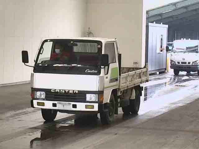 MITSUBISHI CANTER