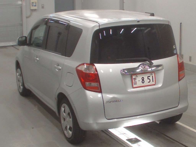 TOYOTA RACTIS X L Package