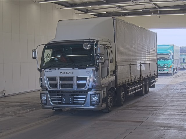 ISUZU GIGA