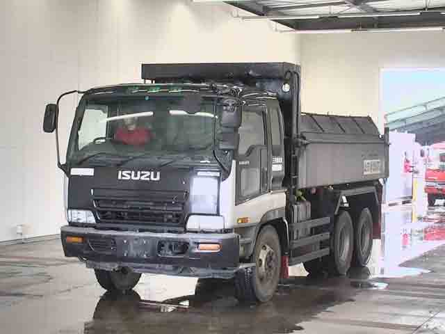 ISUZU GIGA