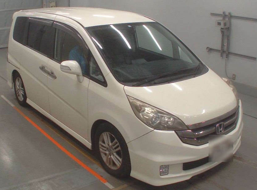 Step Wagon Spada S Z HDD Navigation Package