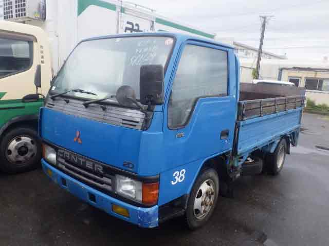 MITSUBISHI CANTER