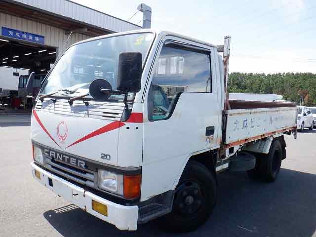 MITSUBISHI CANTER
