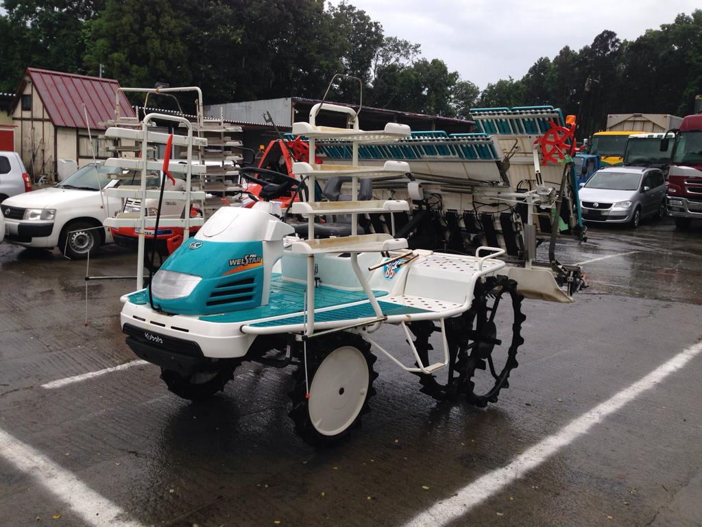 KUBOTA RICE TRANSPLATER