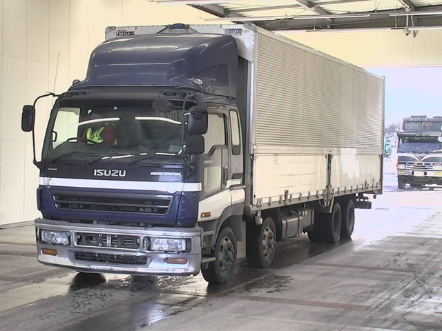ISUZU GIGA