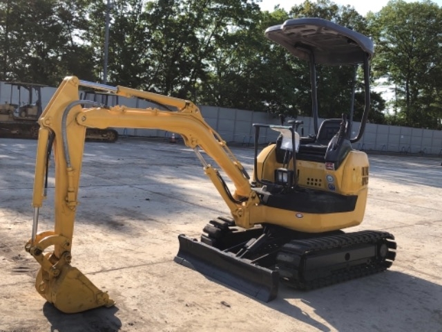 KOMATSU EXCAVATOR