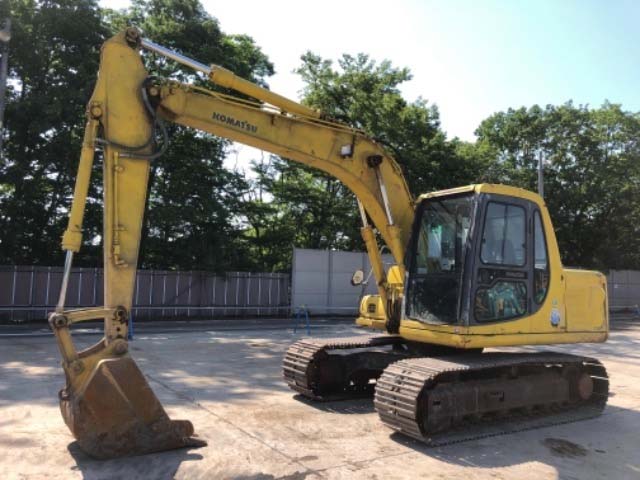KOMATSU EXCAVATOR